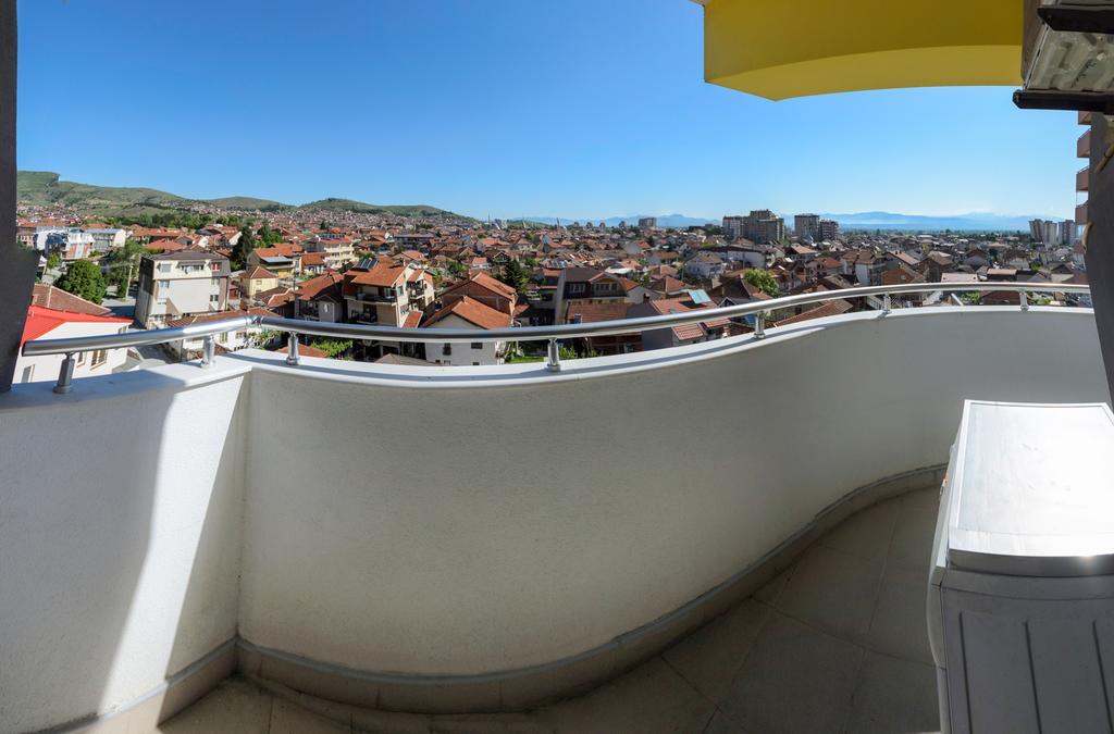 Aries Apartments Bitola Esterno foto